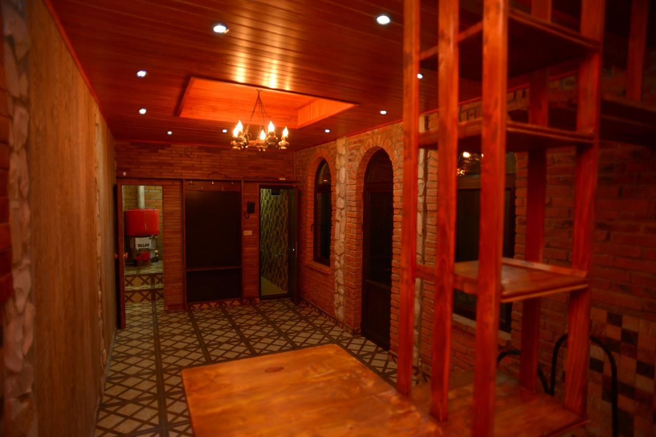 Chateau Chikovani Hotel Gordi ภายนอก รูปภาพ