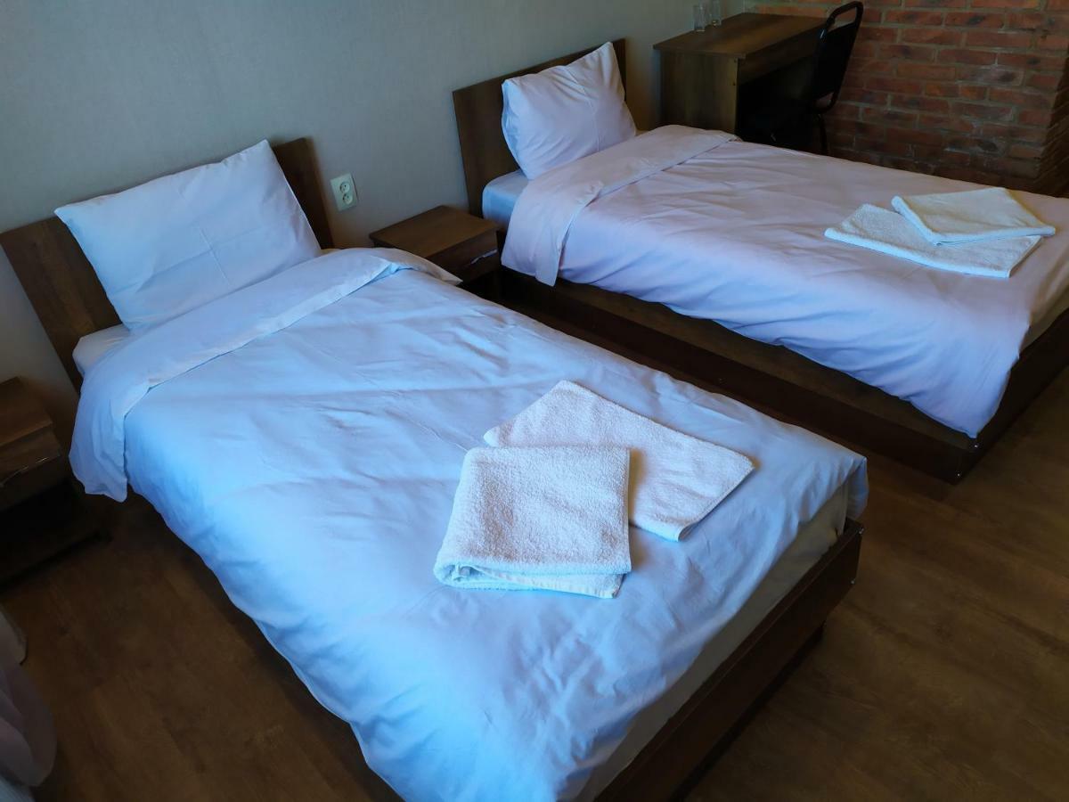 Chateau Chikovani Hotel Gordi ภายนอก รูปภาพ